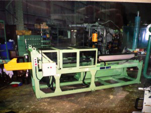 Bead extraction device