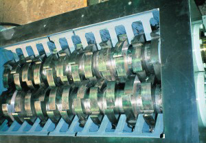 Twin crusher, knife part