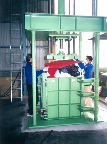 Cloth compressor